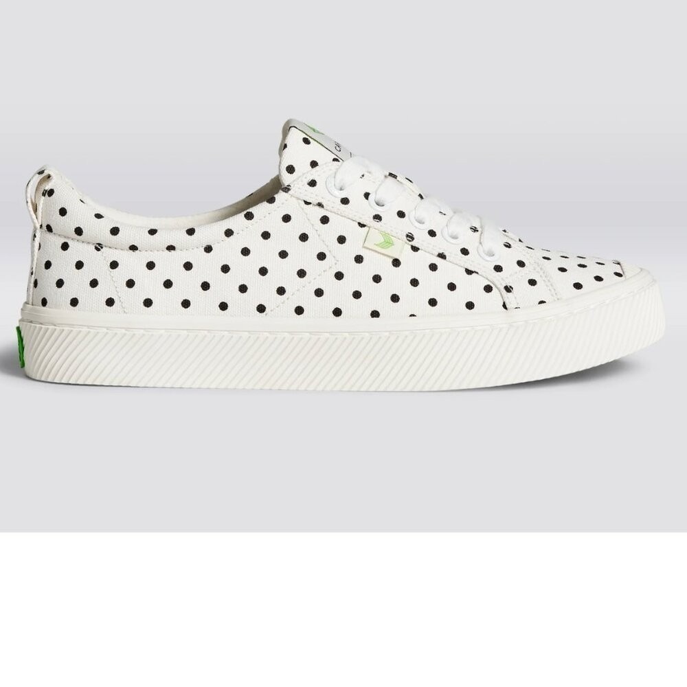 CARIUMA White Polka Dots Canvas